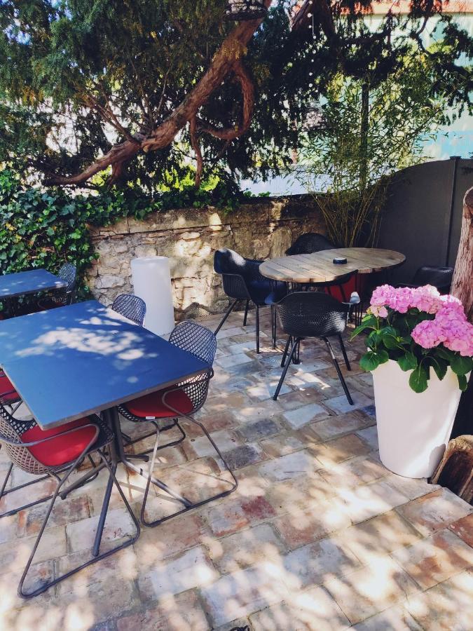 La Maison Grivolas Appartements Et Maison D'Hotes Avignon Eksteriør billede