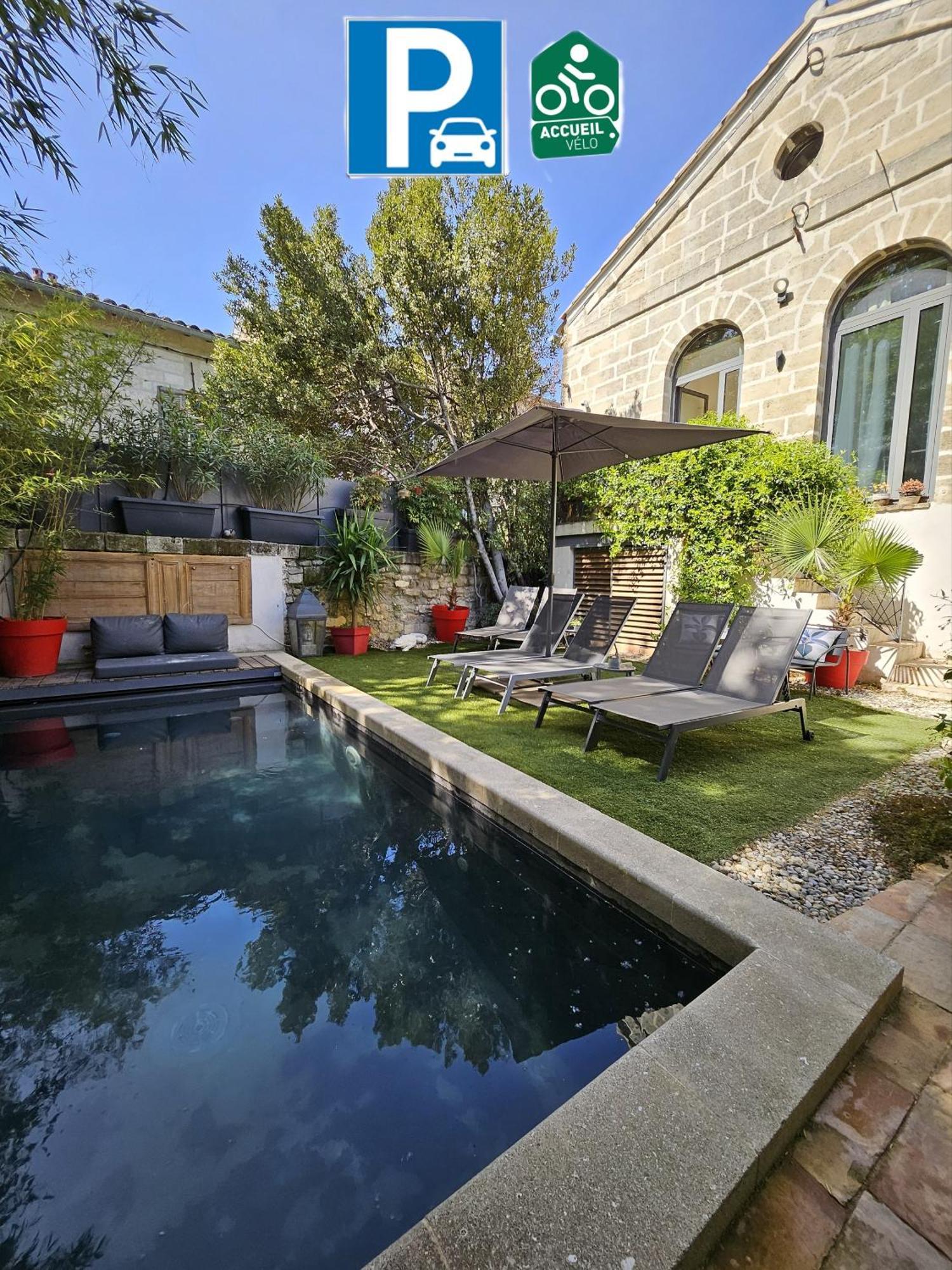 La Maison Grivolas Appartements Et Maison D'Hotes Avignon Eksteriør billede