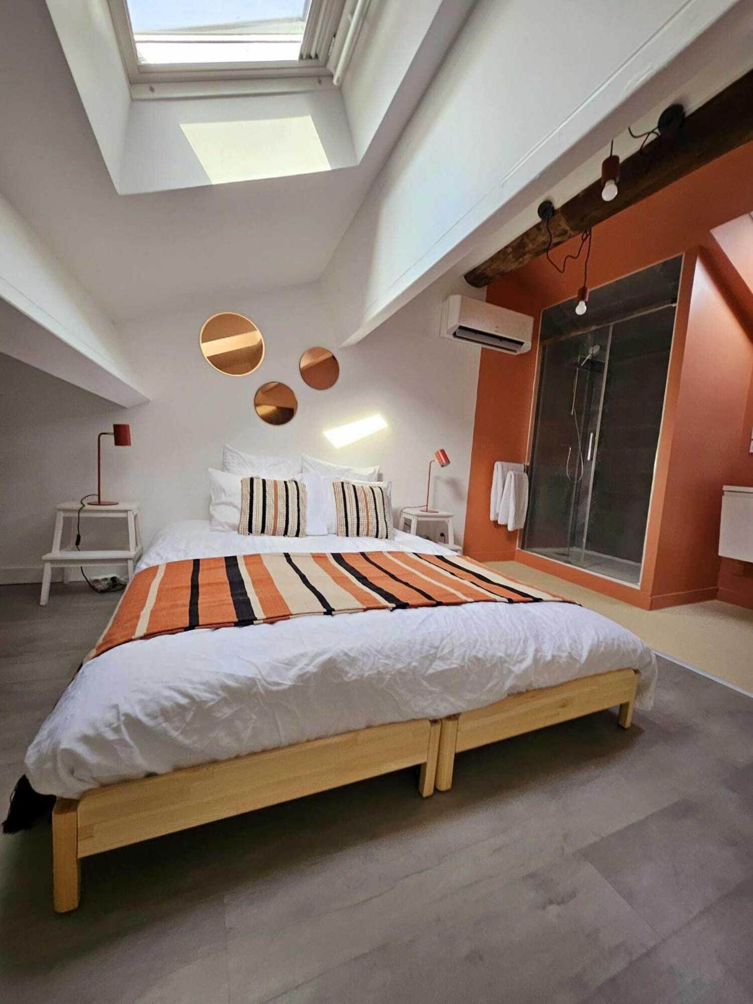 La Maison Grivolas Appartements Et Maison D'Hotes Avignon Værelse billede